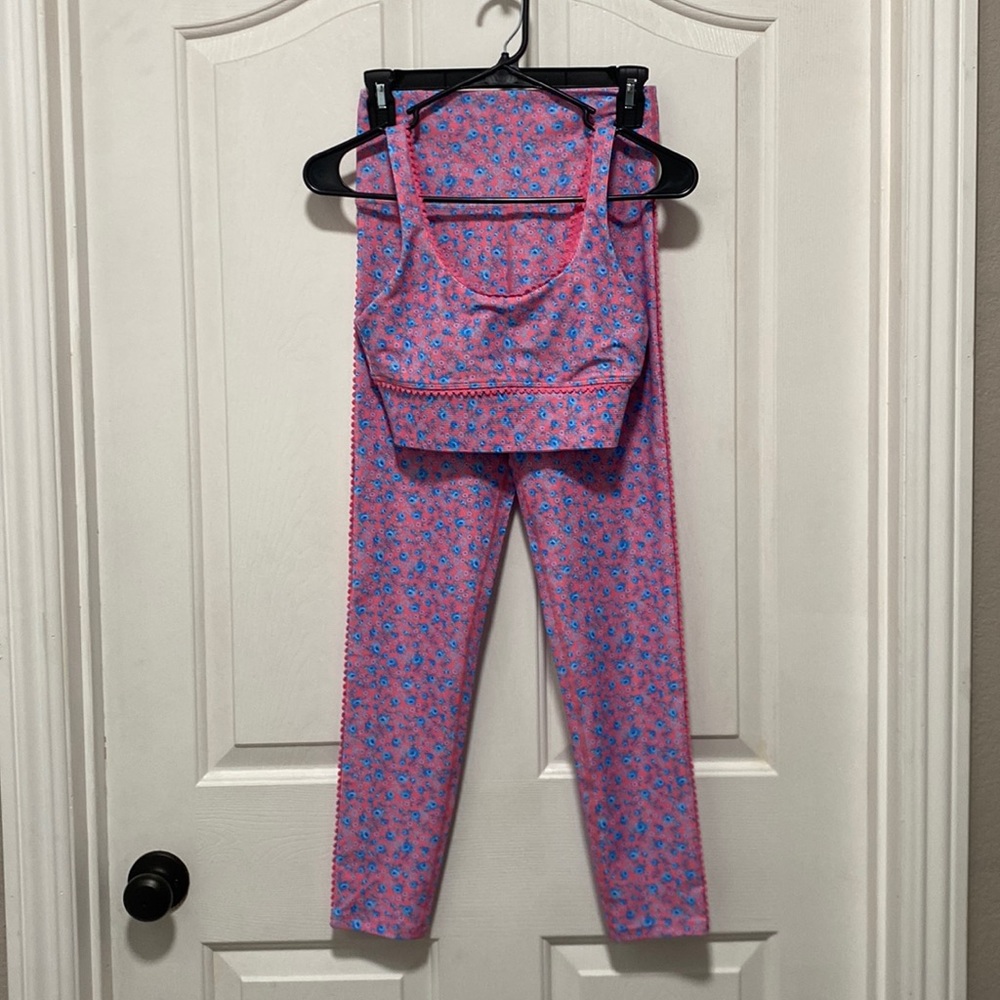 NWOT bundle Beach Riot & LoveShackFancy bra top & legging